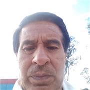 Profesor con experiencia enseña química para todas las edades y niveles escolares, con práctica